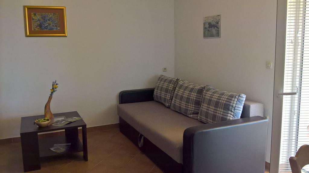 Apartments Krusvina Lun  Buitenkant foto